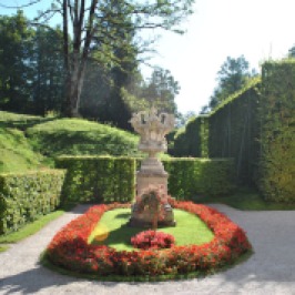 Linderhof Palace - garden