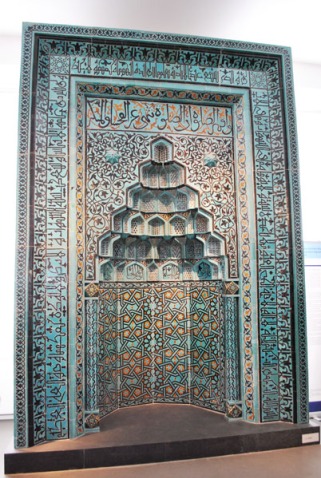 Prayer niche of Beyhakim mosque in Konya - Pergamon Museum, Berlin